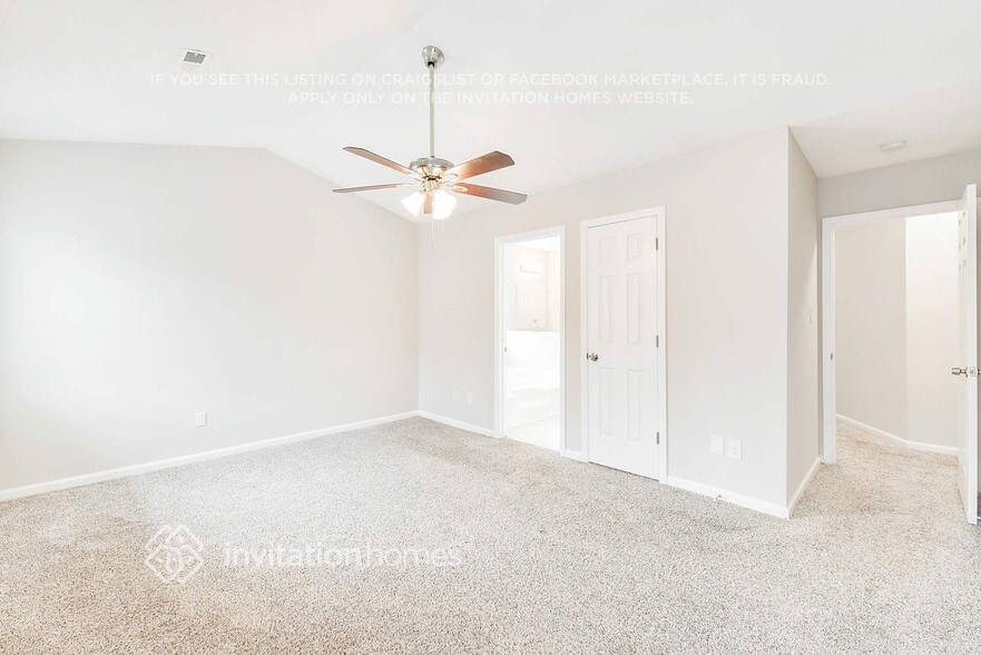 Building Photo - 9412 Charolais Ln