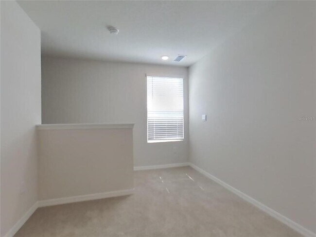 Building Photo - 10749 Hidden Banks Gln