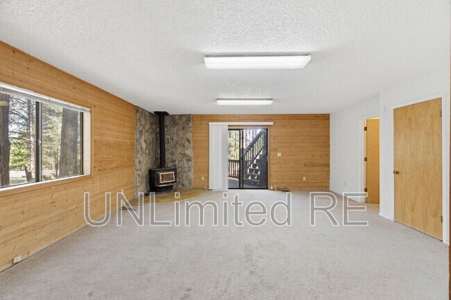 Building Photo - 1410 Inverrary Way