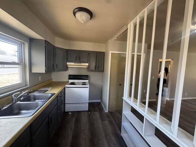 Building Photo - 1510-1510 S 2nd St