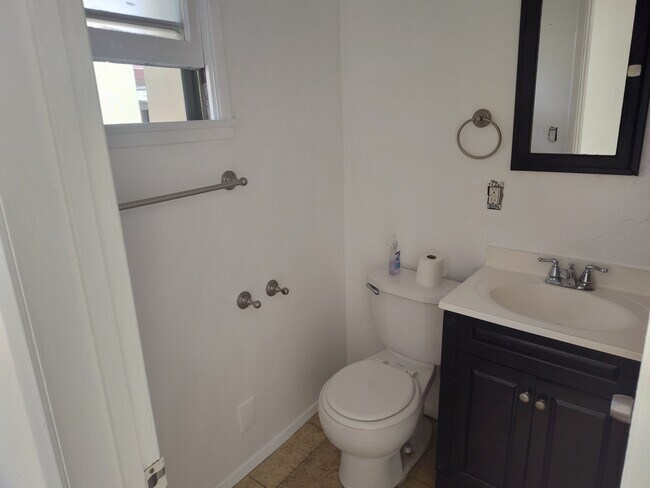 Bathroom - 4078 43rd St