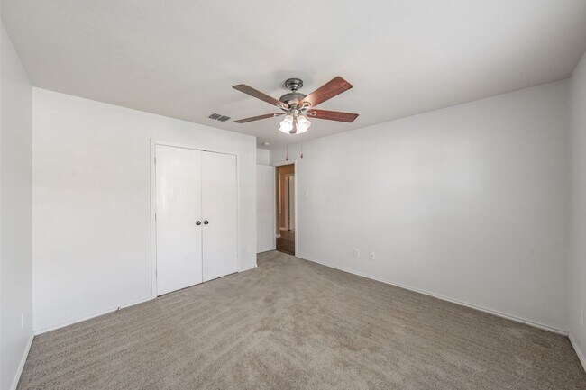 Building Photo - 25% OFF FIRST MONTH'S RENT WITH 12 MONTH LEASE! Lovely 3 bedroom, 2 bath home in Harriet Creek Ra...
