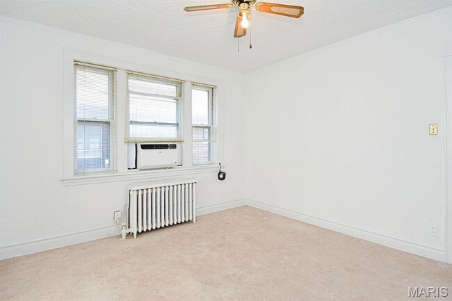 Building Photo - 1071 Terrace Dr