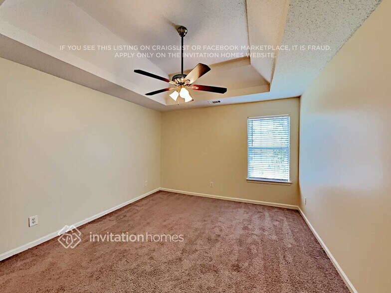 Building Photo - 362 Kentwood Springs Dr