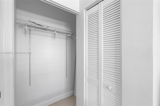 Building Photo - 9273 Collins Ave