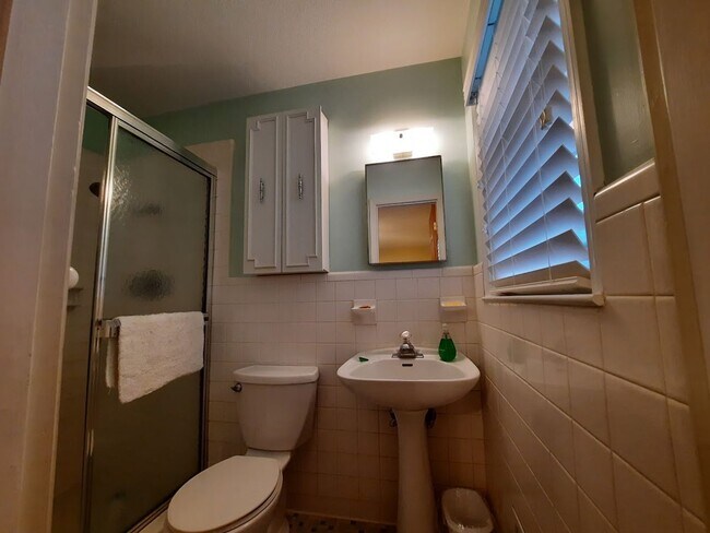 Building Photo - Coming Soon! Near Mayfair, Wrightsville Beach, SHORT TERM LEASE TO SUMMER. FURNISHED