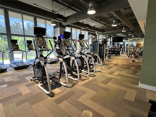 Building Photo - Luxury 2BR + Den Residence with Panoramic ...