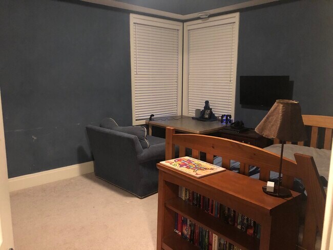Bedroom 2 - 1175 Gallery Ln