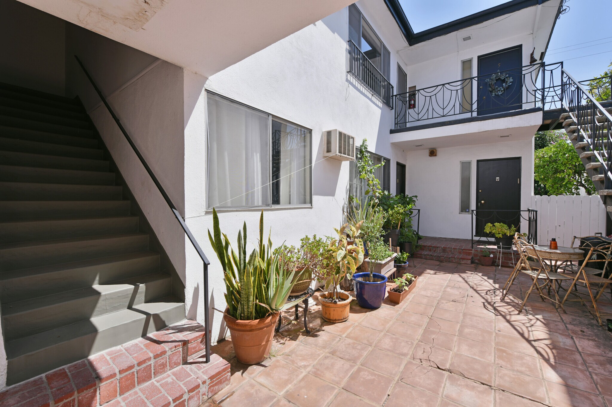 Building Photo - 1436 S Bedford St