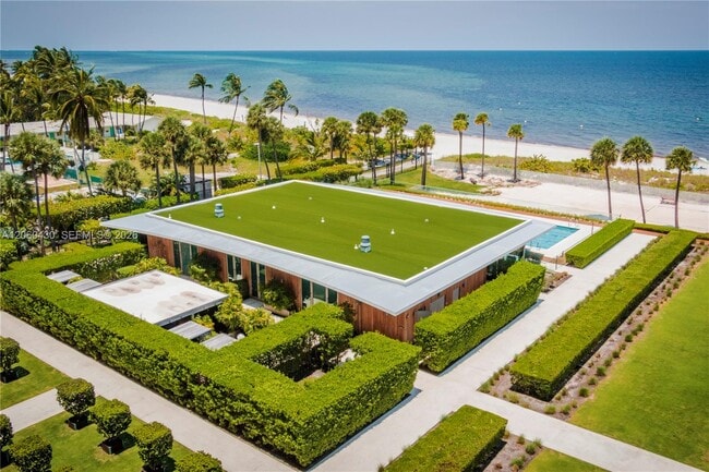 Building Photo - 350 Ocean Dr