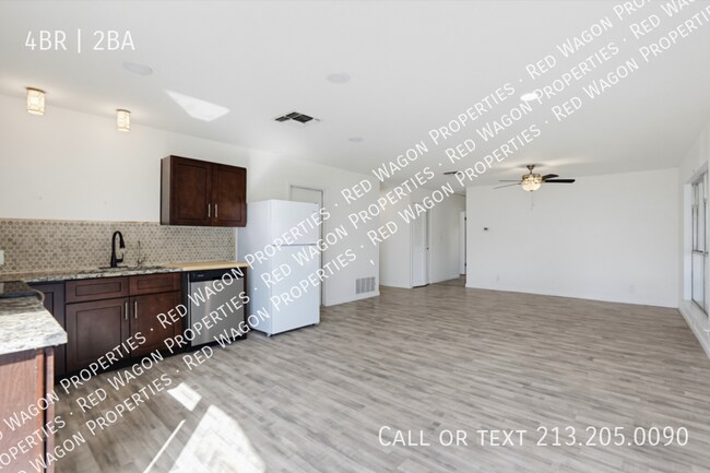 Building Photo - 6602 Spring Brook St