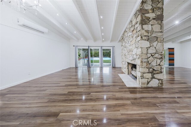 Building Photo - 5817 Lockhurst Dr