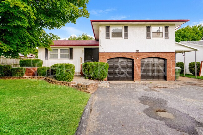 Primary Photo - 1717 Demorest Rd