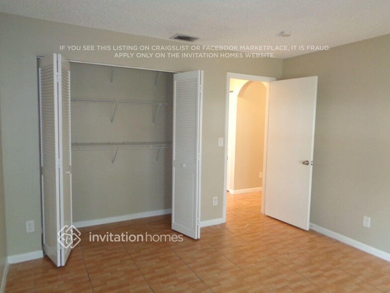 Building Photo - 2804 Oakleigh Ln