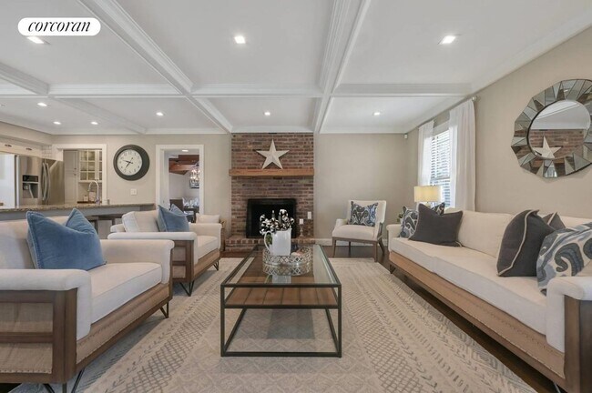 Building Photo - 320 Edge of Woods Rd