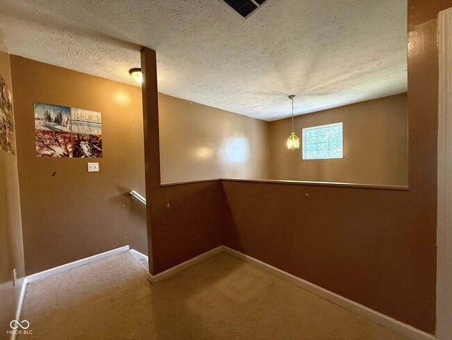 Building Photo - 2605 Bristlecone Dr
