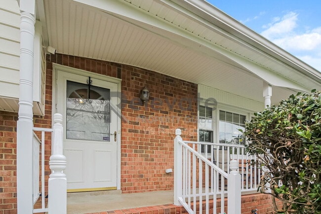 Building Photo - 7808 E Yardley Rd