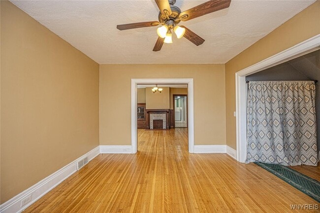 Building Photo - 507 W Delavan Ave