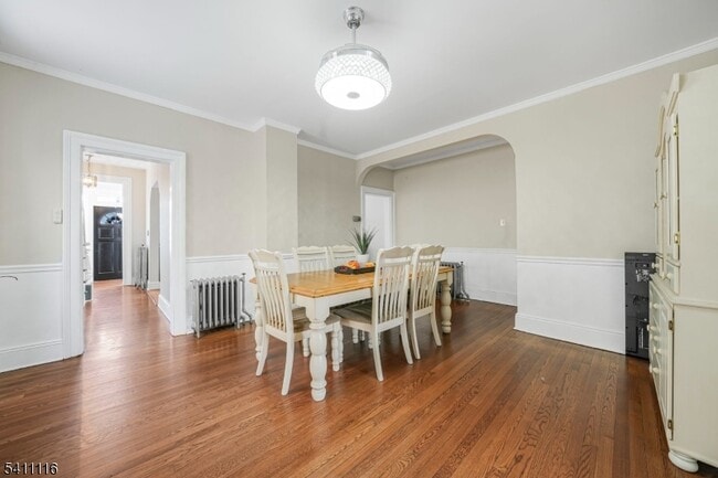 Building Photo - 416 2nd St