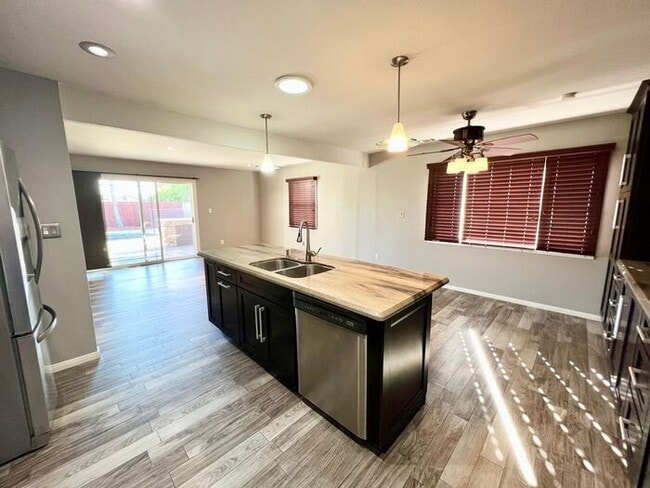 Building Photo - Charming 3BR/2BA Home with Pool, Remodeled Kitchen & Backyard Oasis