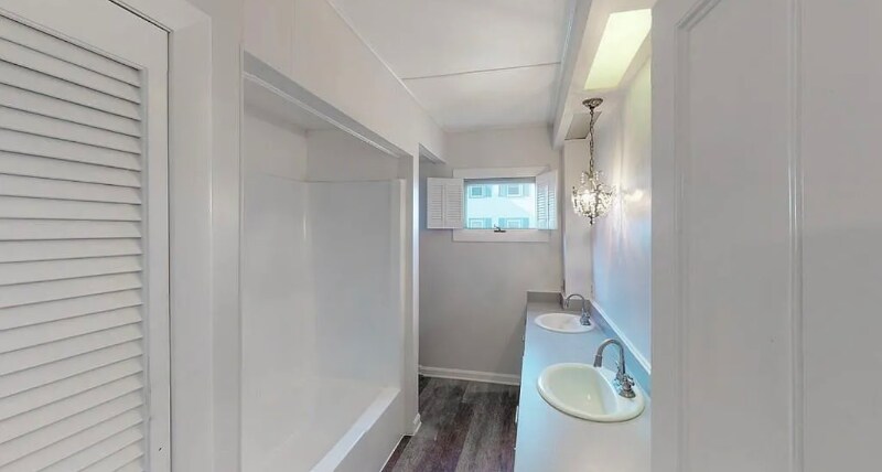 Building Photo - 44 Wallis St