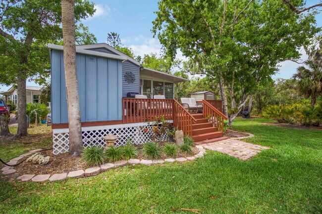 Building Photo - "Ramblers Rest Resort - 1 bed 1 bath home"