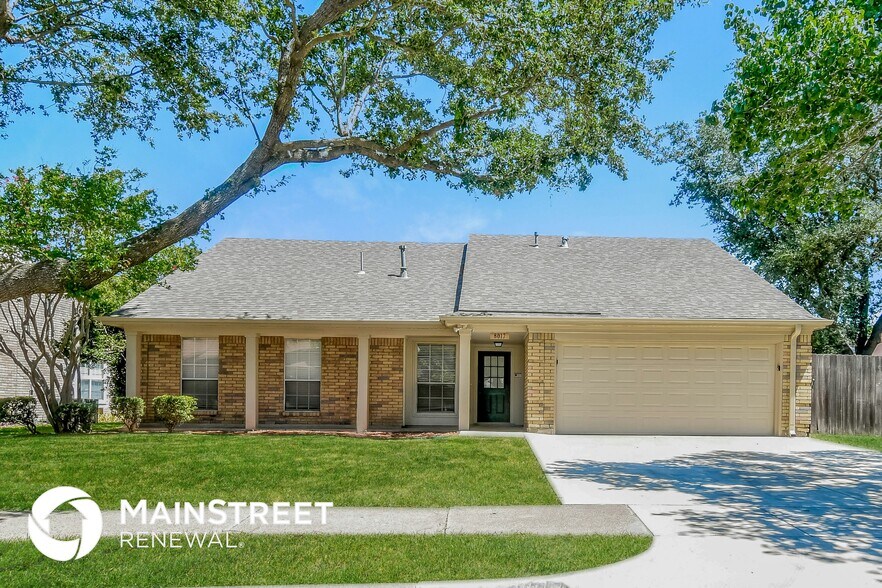 Primary Photo - 8017 Weatherly Dr