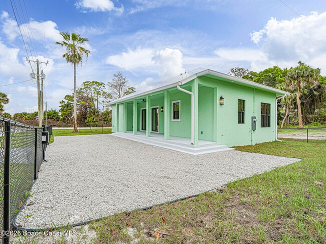 Building Photo - 12906 83rd Ave