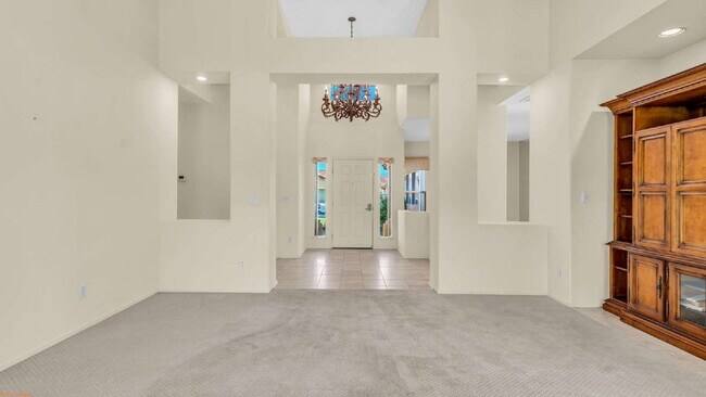 Building Photo - Spacious 3-Bedroom Retreat with 2.5 Baths in Palm Desert, Long-Term Rental (one year minimum)
