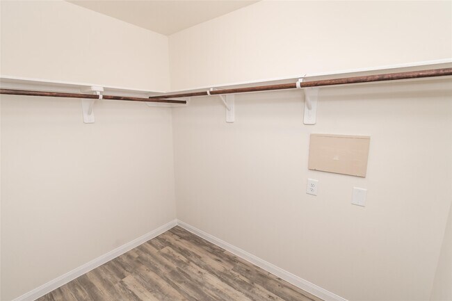 Building Photo - 10123 Piave Drive