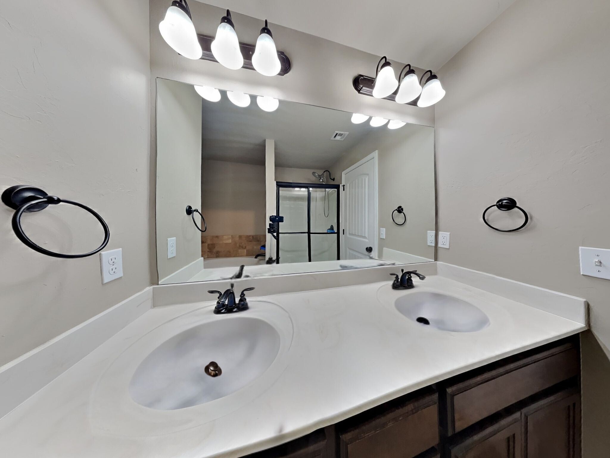 Building Photo - 1478 SE 16th Terrace