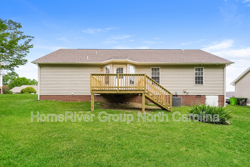 Building Photo - 4735 Beckel Rd