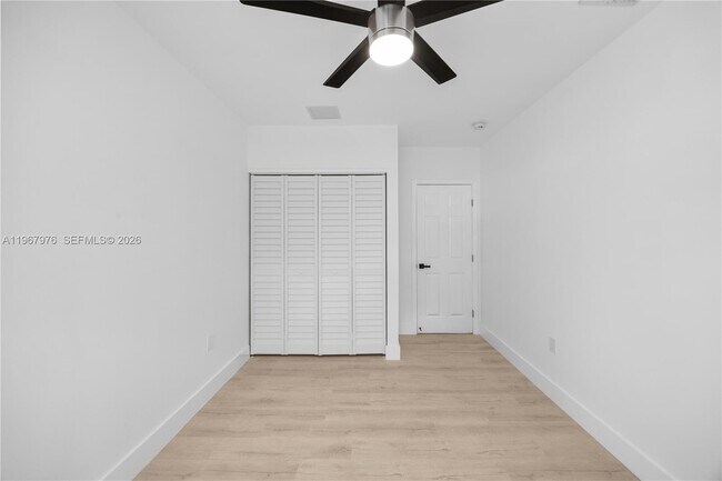 Building Photo - 1070 Tyler St