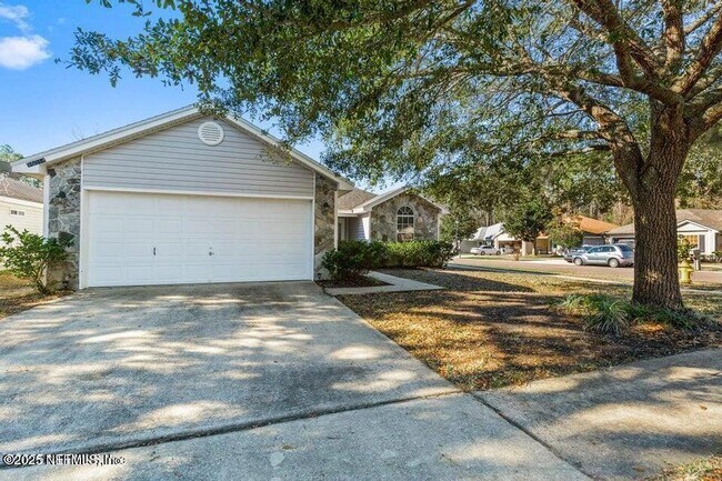 Building Photo - 96014 Morton Ln