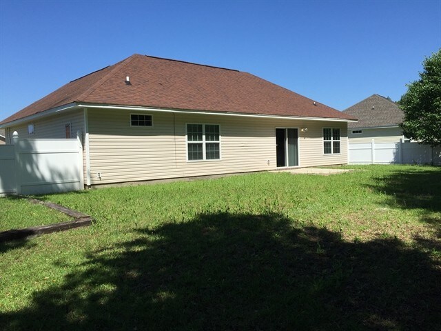 Building Photo - 516 Amsonia Cir