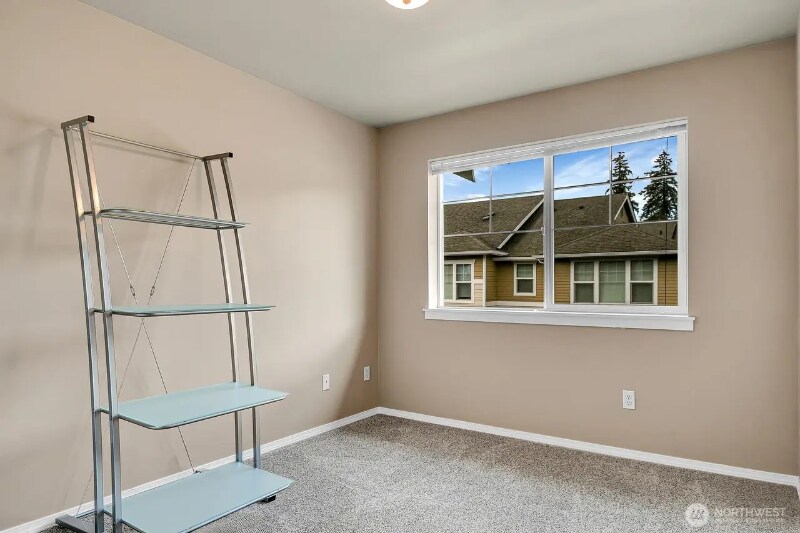 Building Photo - 15 164th St SW