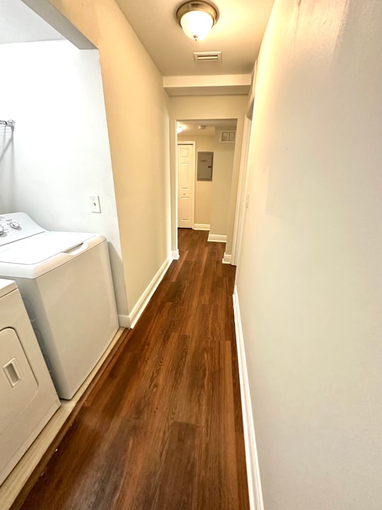 Building Photo - 18478 Tulip Rd