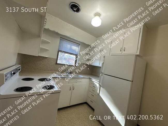 Building Photo - 3137 S St