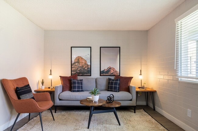 Building Photo - Avani North Tucson