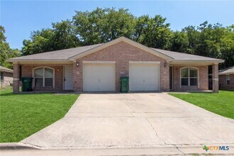 Building Photo - 304 Jeff Gordon Dr