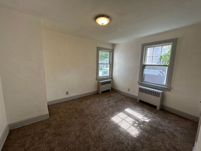 Building Photo - 1701 2nd St