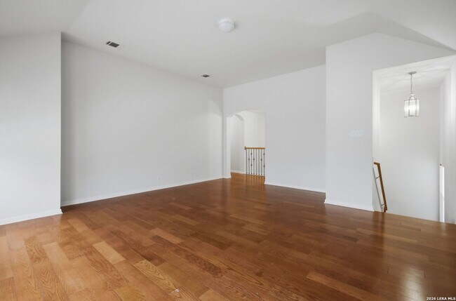 Building Photo - Spacious 5-Bedroom Home for Lease in Desirable Cibolo Location!