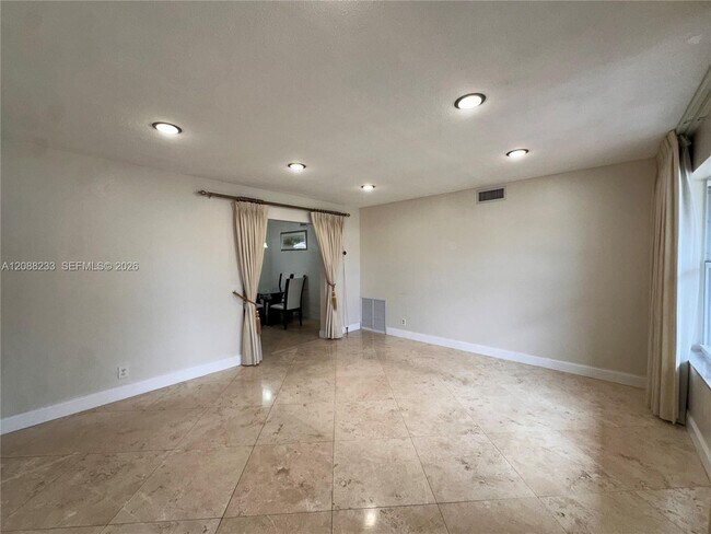 Building Photo - 7050 SW 5th Ct