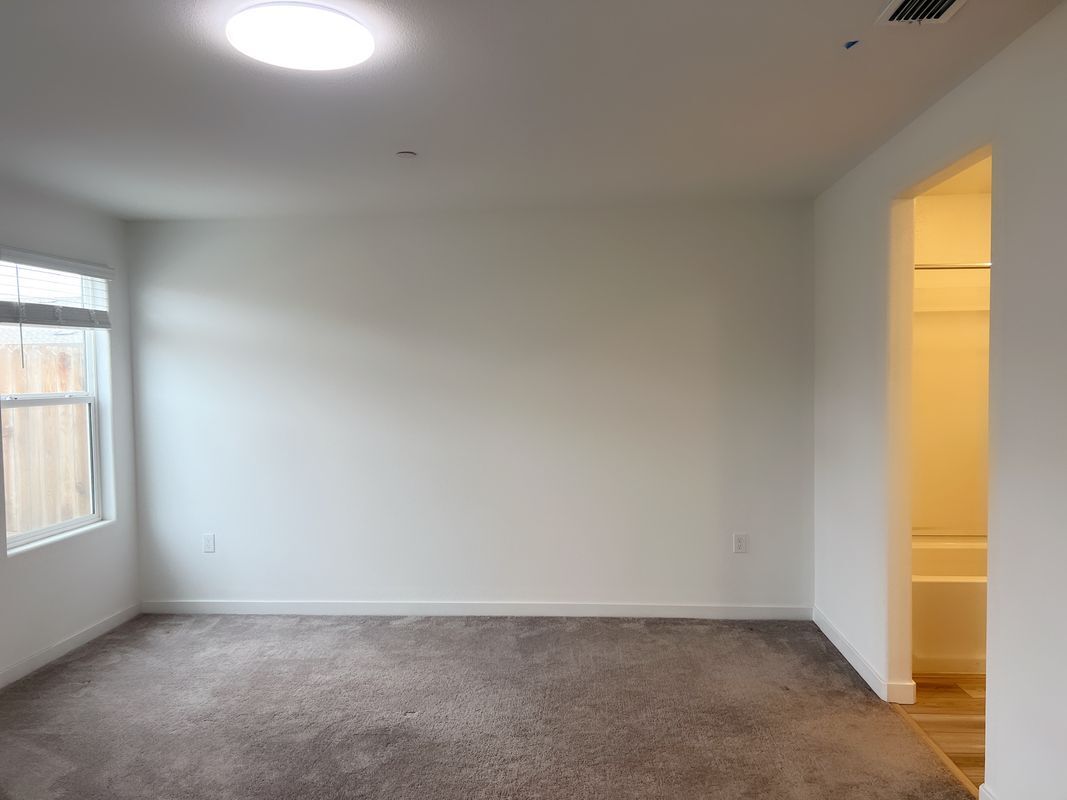 Building Photo - 7447 Chadbourne Wy