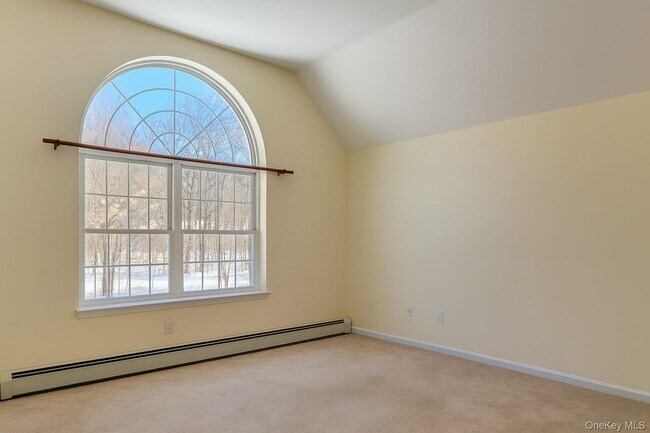 Building Photo - 1281 NY-208