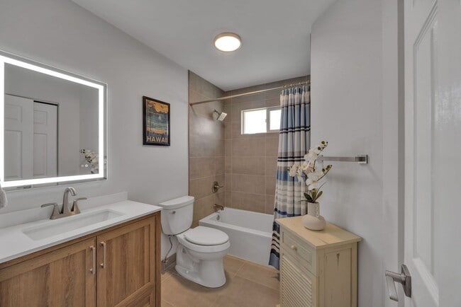 Building Photo - LUXURY LONG-TERM RENTAL: Fully Furnished and Renovated 3 Bed/3 Bath Kihei Home with Private Saltw...