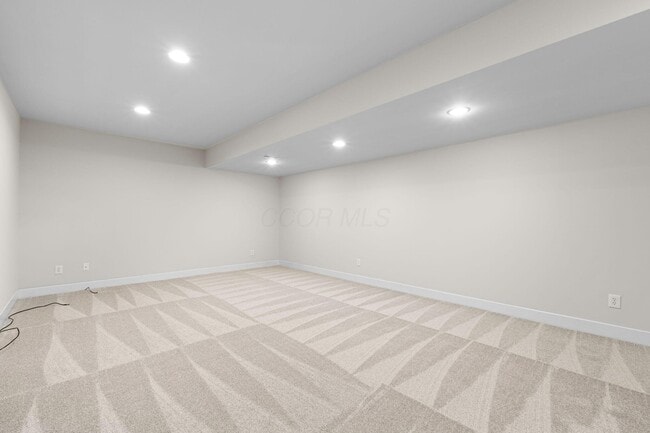 Building Photo - 975 N 6th St