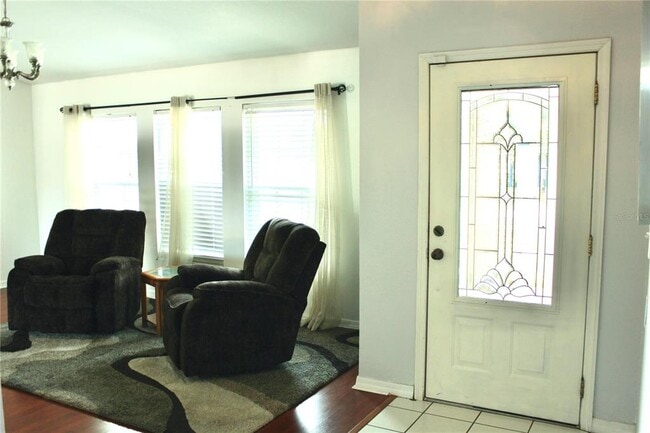 Building Photo - 412 Everwood Dr