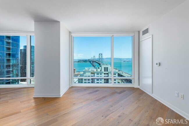 Building Photo - 401 Harrison St