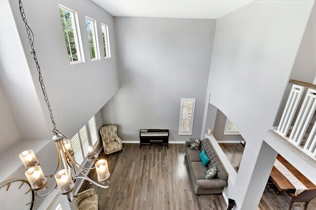 Building Photo - Beautiful Home in Tallyn's Ranch! Special ...